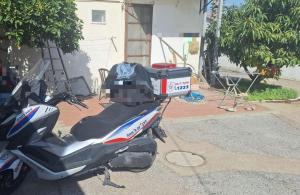 גבר כבן 35 אותר ללא רוח חיים בביתו בכפר ויתקין