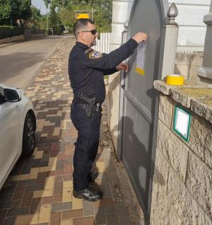 צו סגירה מנהלי ל-30 יום הוטל על אתר בנייה בכפר ידידיה לאחר שנמצאו בו שוהים בלתי חוקיים. התושבים מתבקשים לגלות עירנות ולדווח בעת הצורך