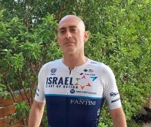 הניצחון של בועז גדיש מבת חפר: אחרי שאיבד את ראייתו הוא יוצא לכבוש את מרוץ האופניים התובעני בישראל